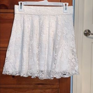 Hollister white floral skirt